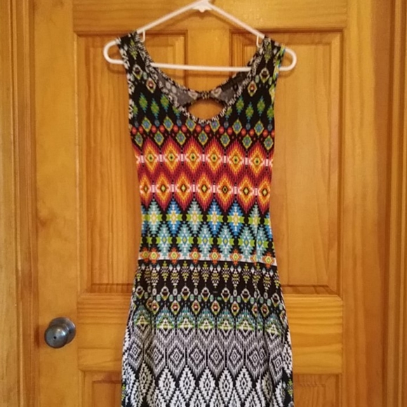 Dolce Donna Tribal Pattern Boho Maxi Dress Medium - Picture 4 of 12